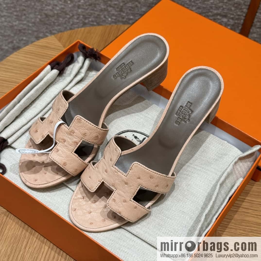 Hermès 185 Oasis high-heeled sandals, ostrich 🐦/Ostrich rose powder/Rose powder
