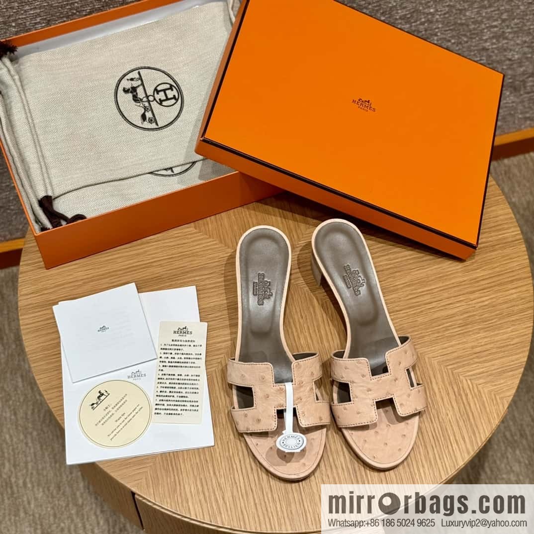 Hermès 185 Oasis high-heeled sandals, ostrich 🐦/Ostrich rose powder/Rose powder