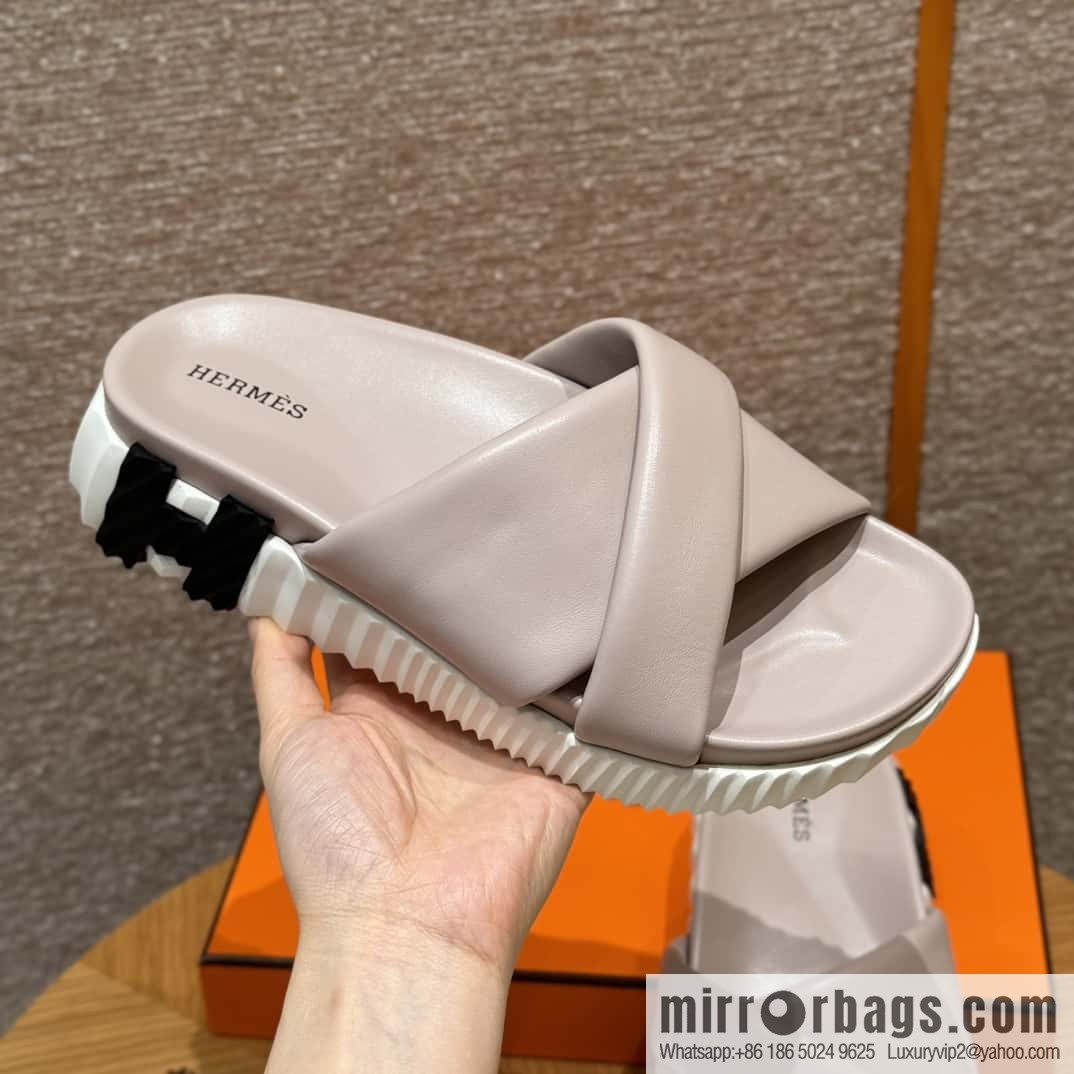 Hermès 086/Infra/Sports slippers, lambskin/lambskin ceramic powder/94/Terre Cuite