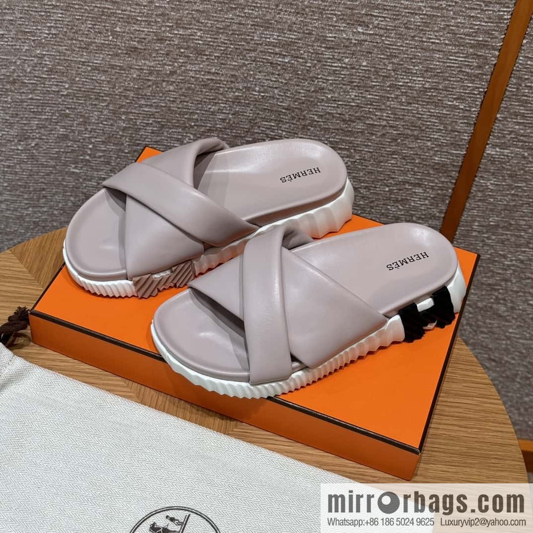 Hermès 086/Infra/Sports slippers, lambskin/lambskin ceramic powder/94/Terre Cuite