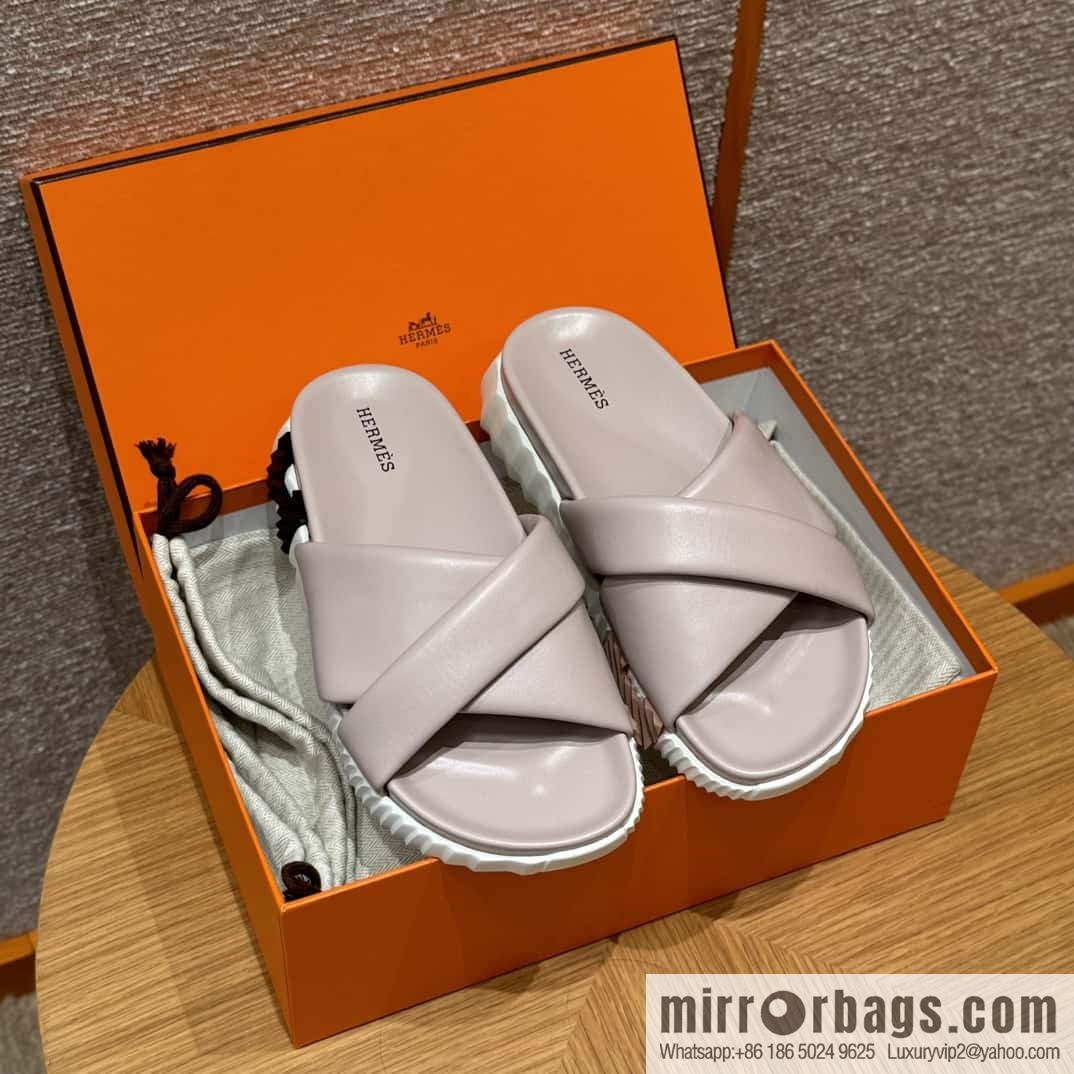 Hermès 086/Infra/Sports slippers, lambskin/lambskin ceramic powder/94/Terre Cuite
