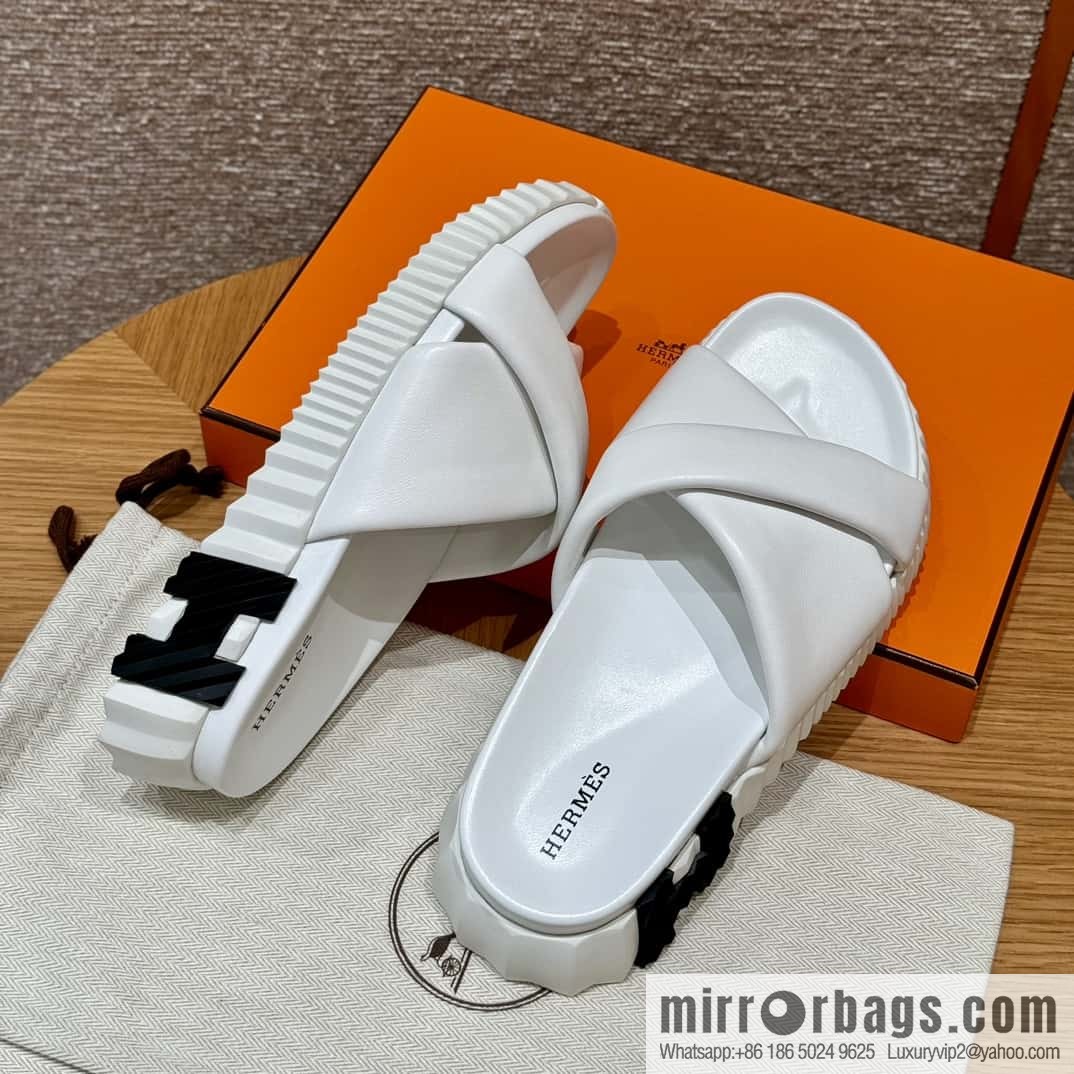 Hermès 086/Infra/Sports slippers, lambskin/pure white/01/Blanc