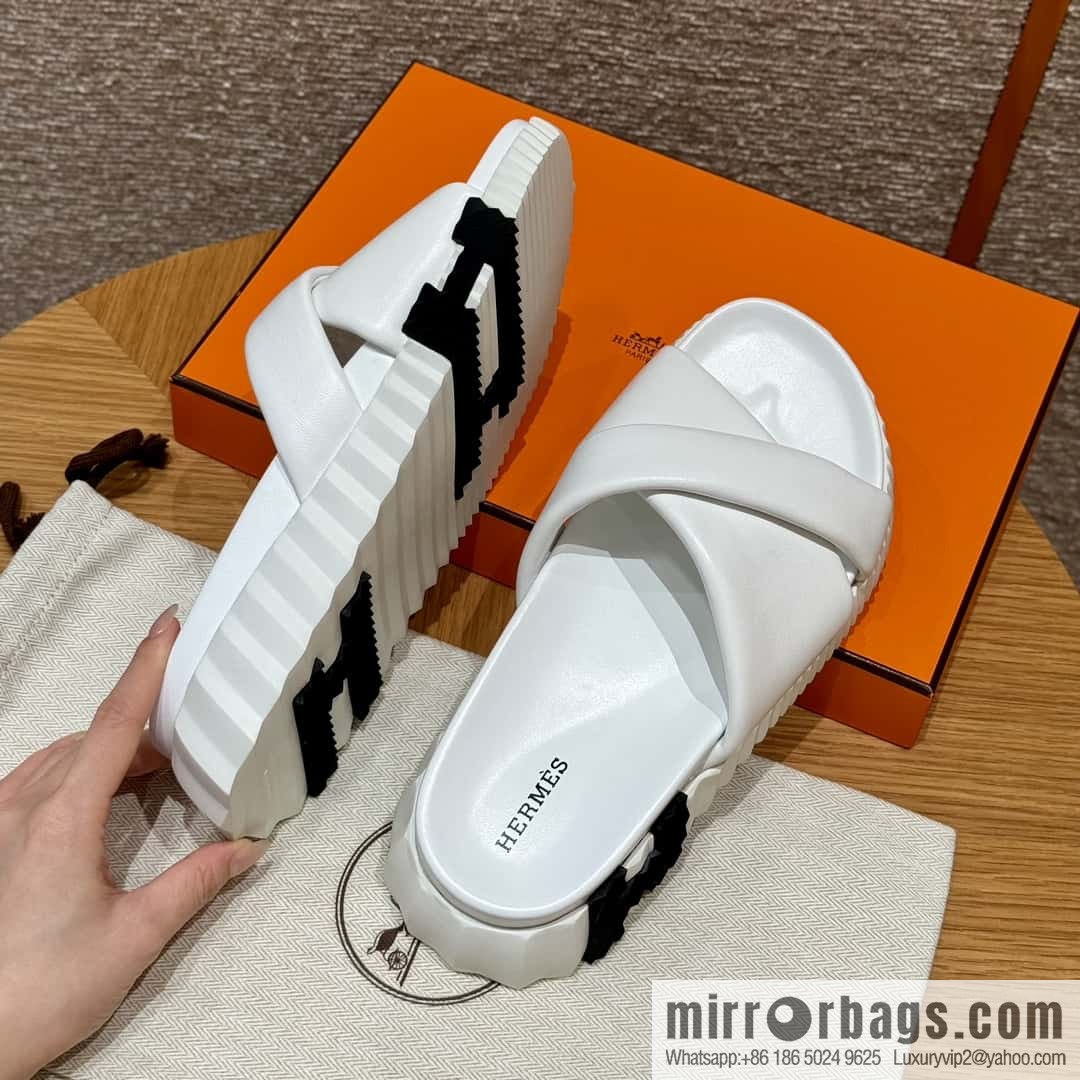 Hermès 086/Infra/Sports slippers, lambskin/pure white/01/Blanc