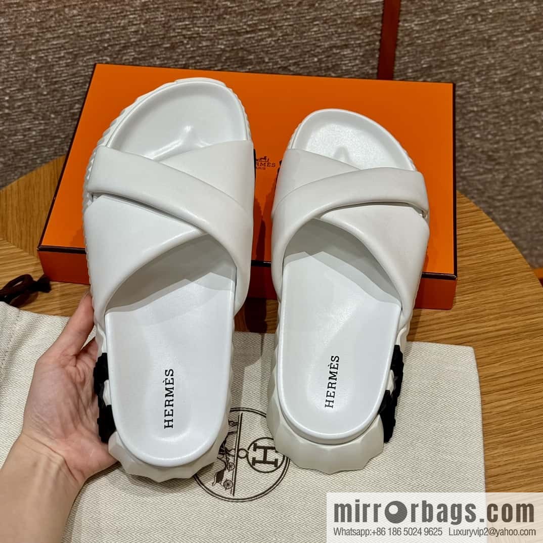 Hermès 086/Infra/Sports slippers, lambskin/pure white/01/Blanc