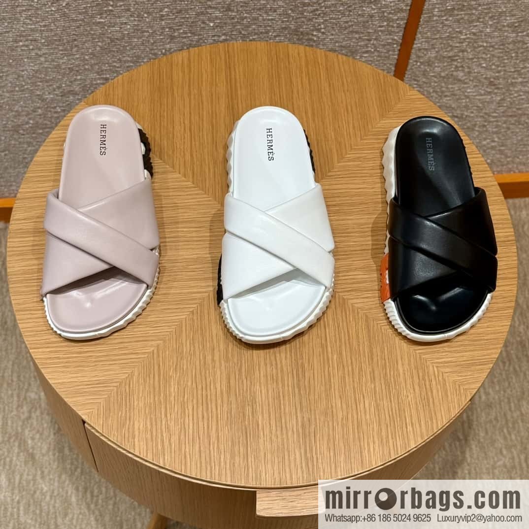 Hermès 086/Infra/Sports slippers, lambskin/black/89/Blanck