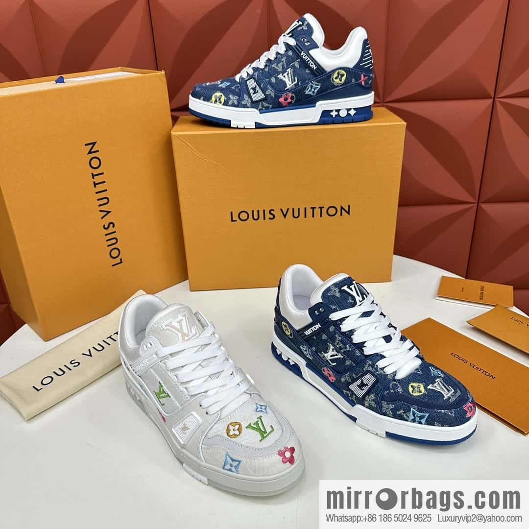 💋💍L's new product L * V Louis~ The new TRAINER series sneakers are made of Monogram denim (denim).