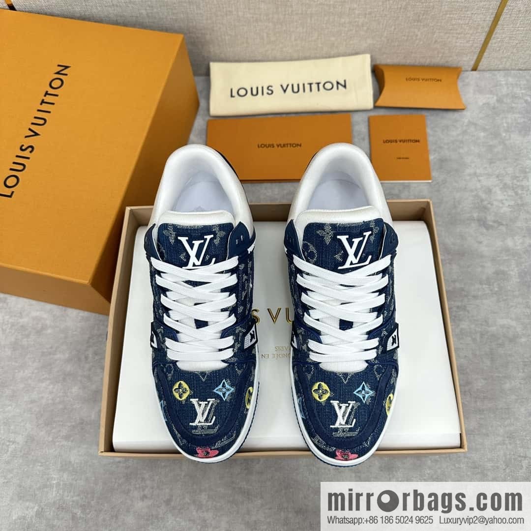 💋💍L's new product L * V Louis~ The new TRAINER series sneakers are made of Monogram denim (denim).