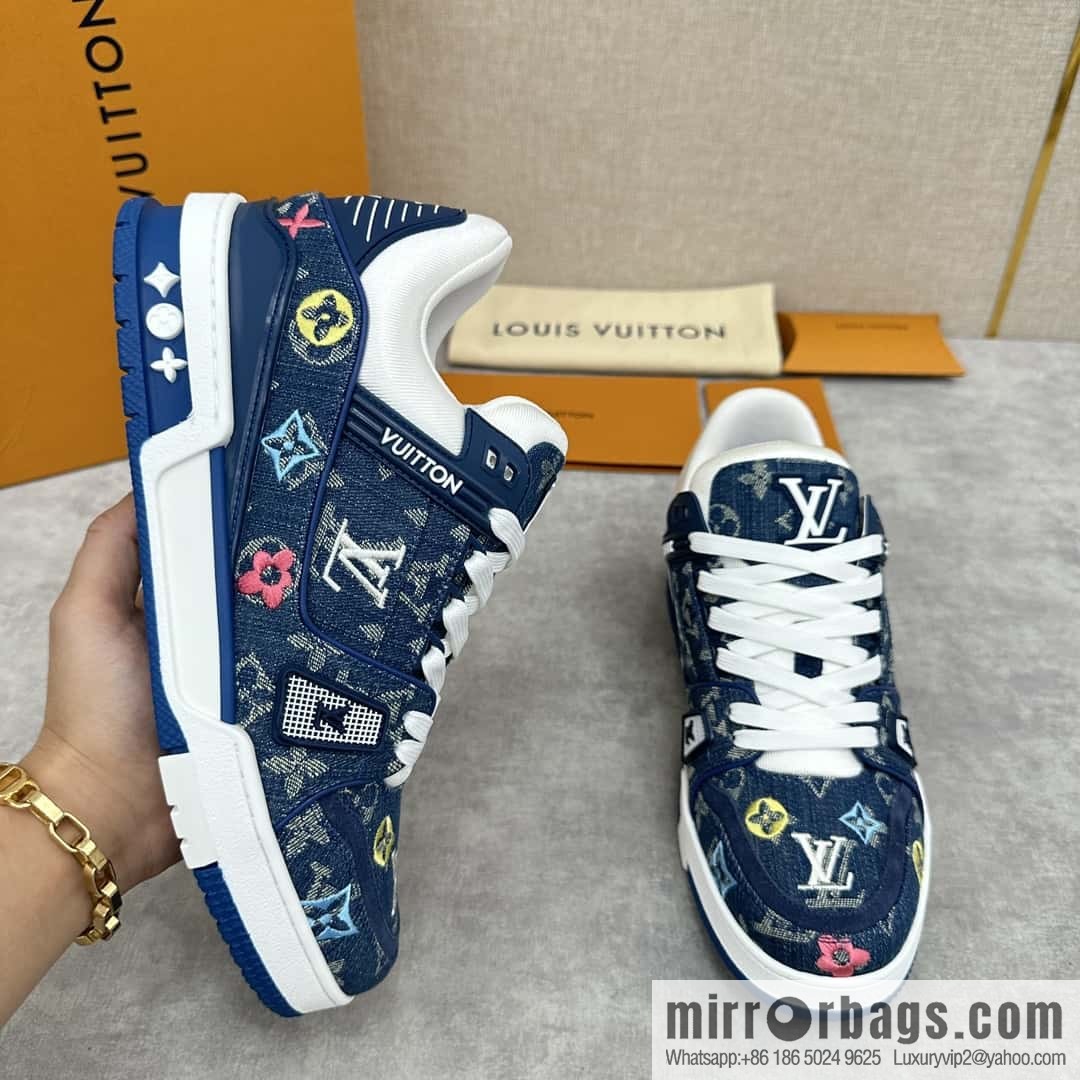 💋💍L's new product L * V Louis~ The new TRAINER series sneakers are made of Monogram denim (denim).