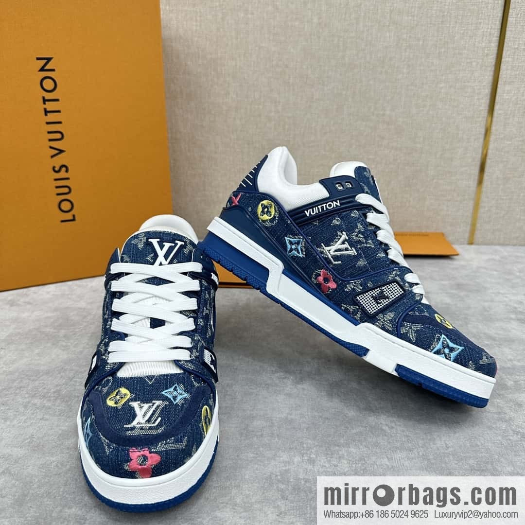 💋💍L's new product L * V Louis~ The new TRAINER series sneakers are made of Monogram denim (denim).