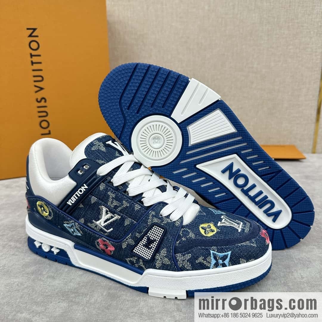 💋💍L's new product L * V Louis~ The new TRAINER series sneakers are made of Monogram denim (denim).