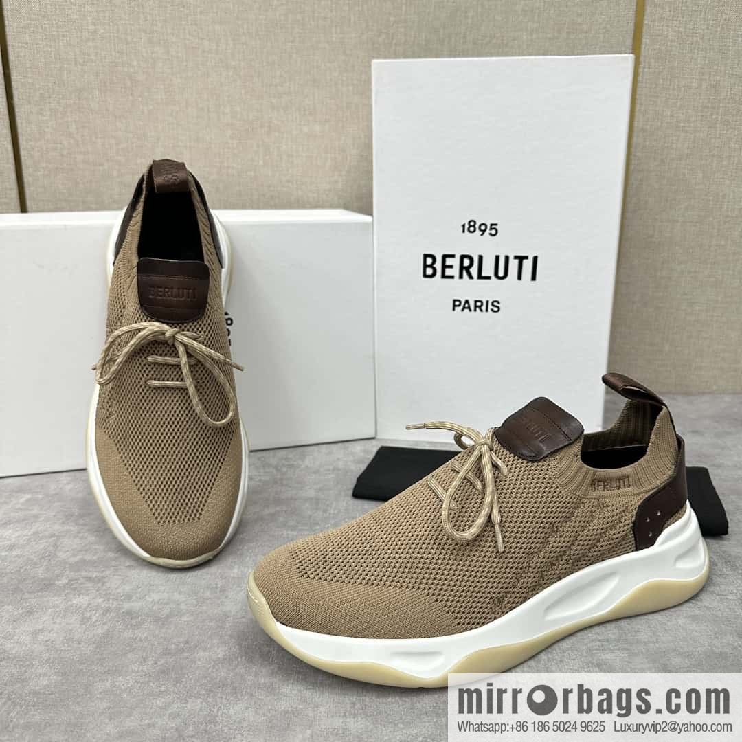 ๐๐Berlut's new Shadow fly-knit sneakers