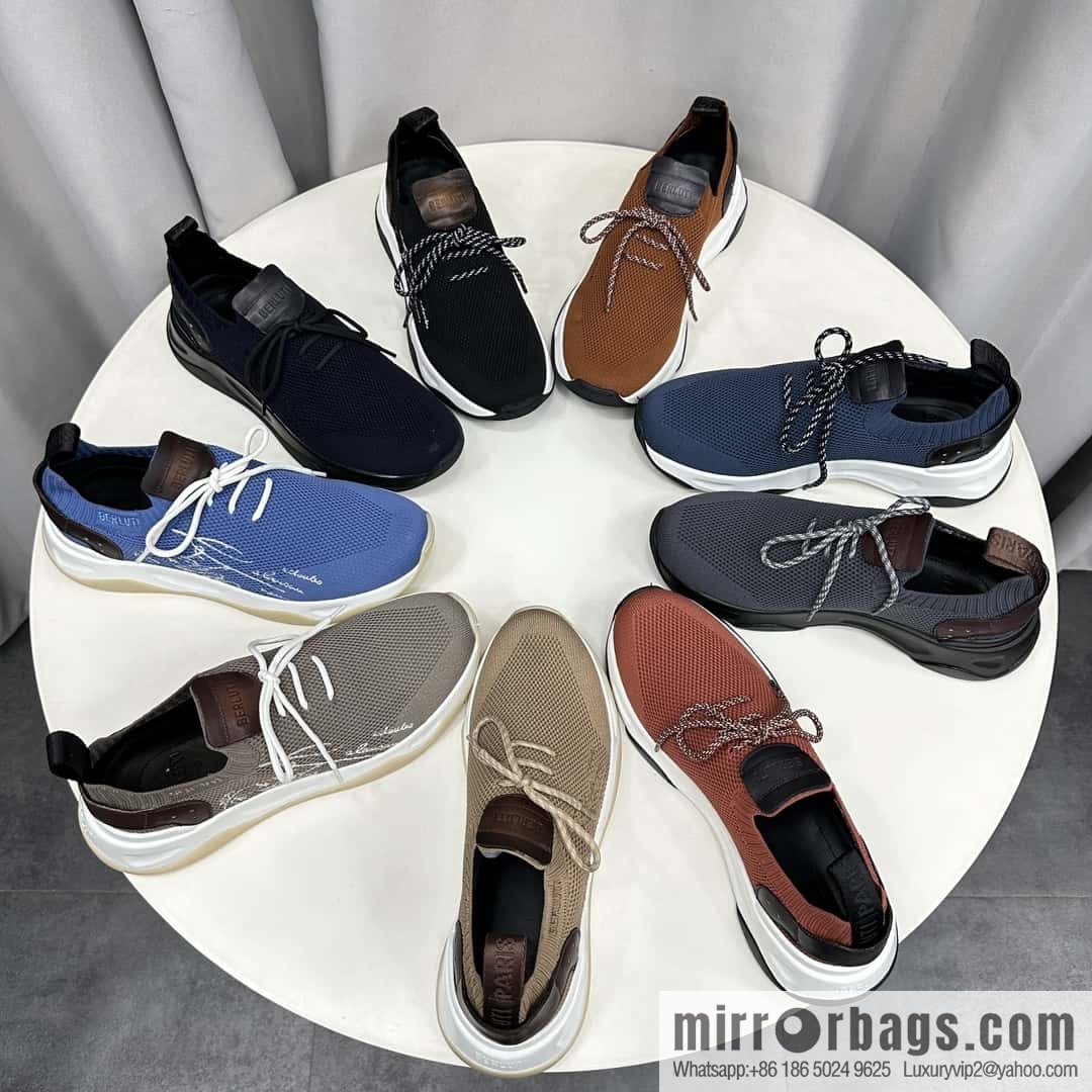 ๐๐Berlut's new Shadow fly-knit sneakers