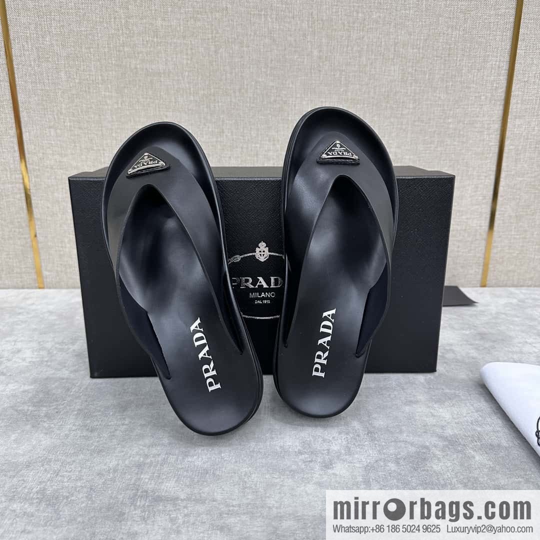 💋💍P new Prada * Prada-da, new men's leather flip-flops