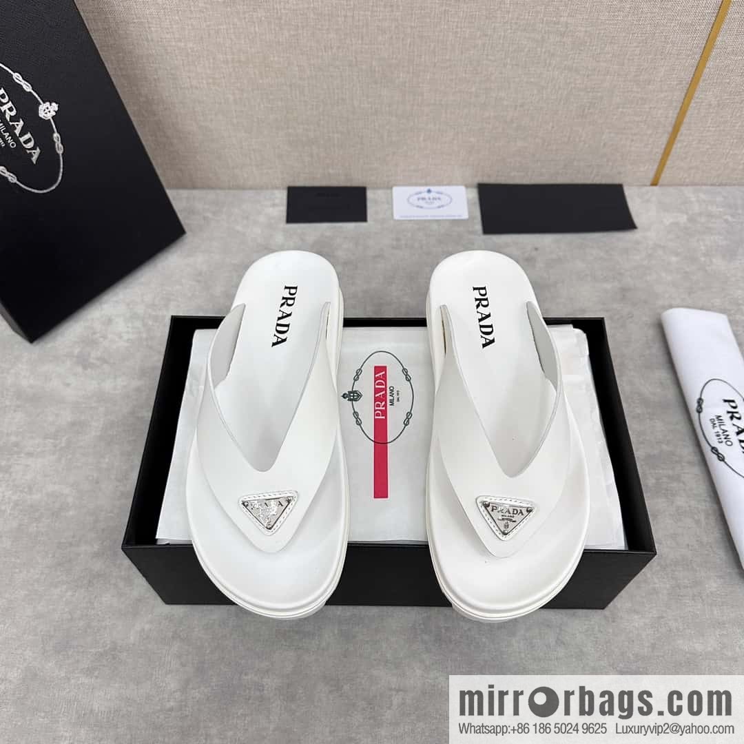 💋💍P new Prada * Prada-da, new men's leather flip-flops