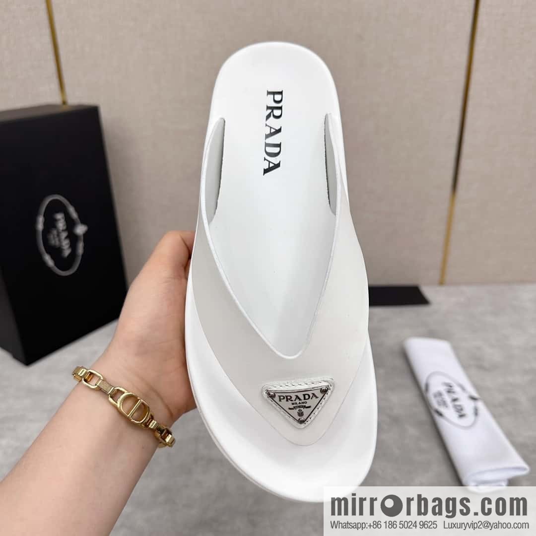 💋💍P new Prada * Prada-da, new men's leather flip-flops