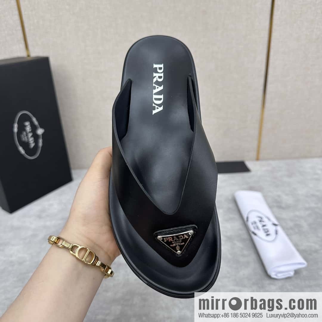 💋💍P new Prada * Prada-da, new men's leather flip-flops