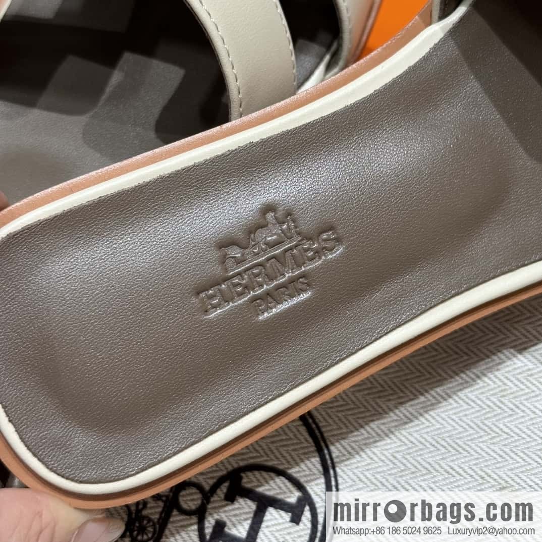 HERMES 181 Oran sandals, lambskin/lambskin shake white/ck10/Craie