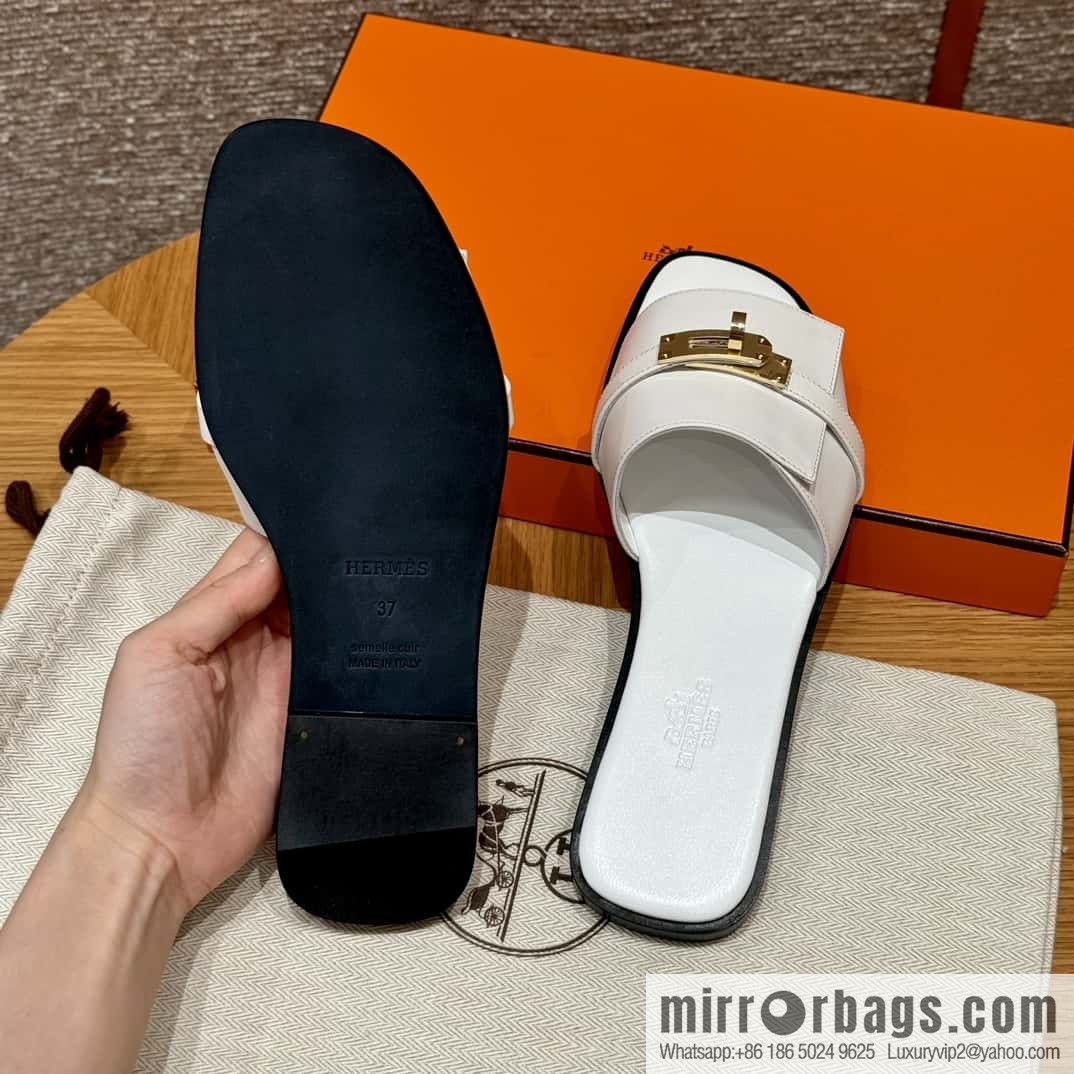 HERMES 183Kelly tow sandals Giulia calfskin /Calfskin white/01/Blanc