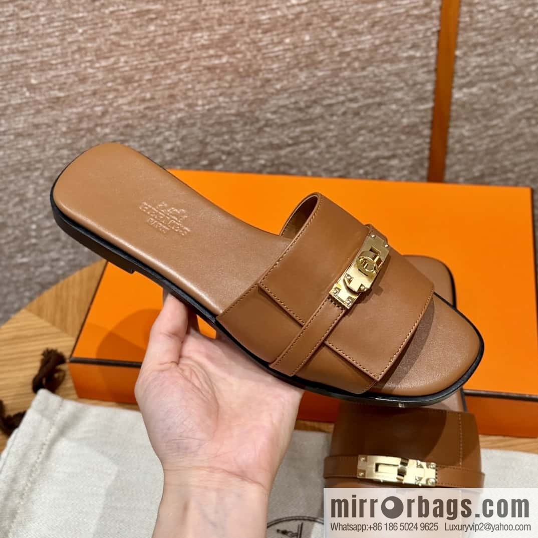 HERMES 183Kelly tow sandals Giulia calfskin /Calfskin gold brown/ck37/gold