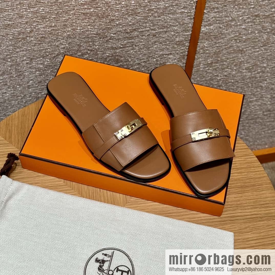 HERMES 183Kelly tow sandals Giulia calfskin /Calfskin gold brown/ck37/gold