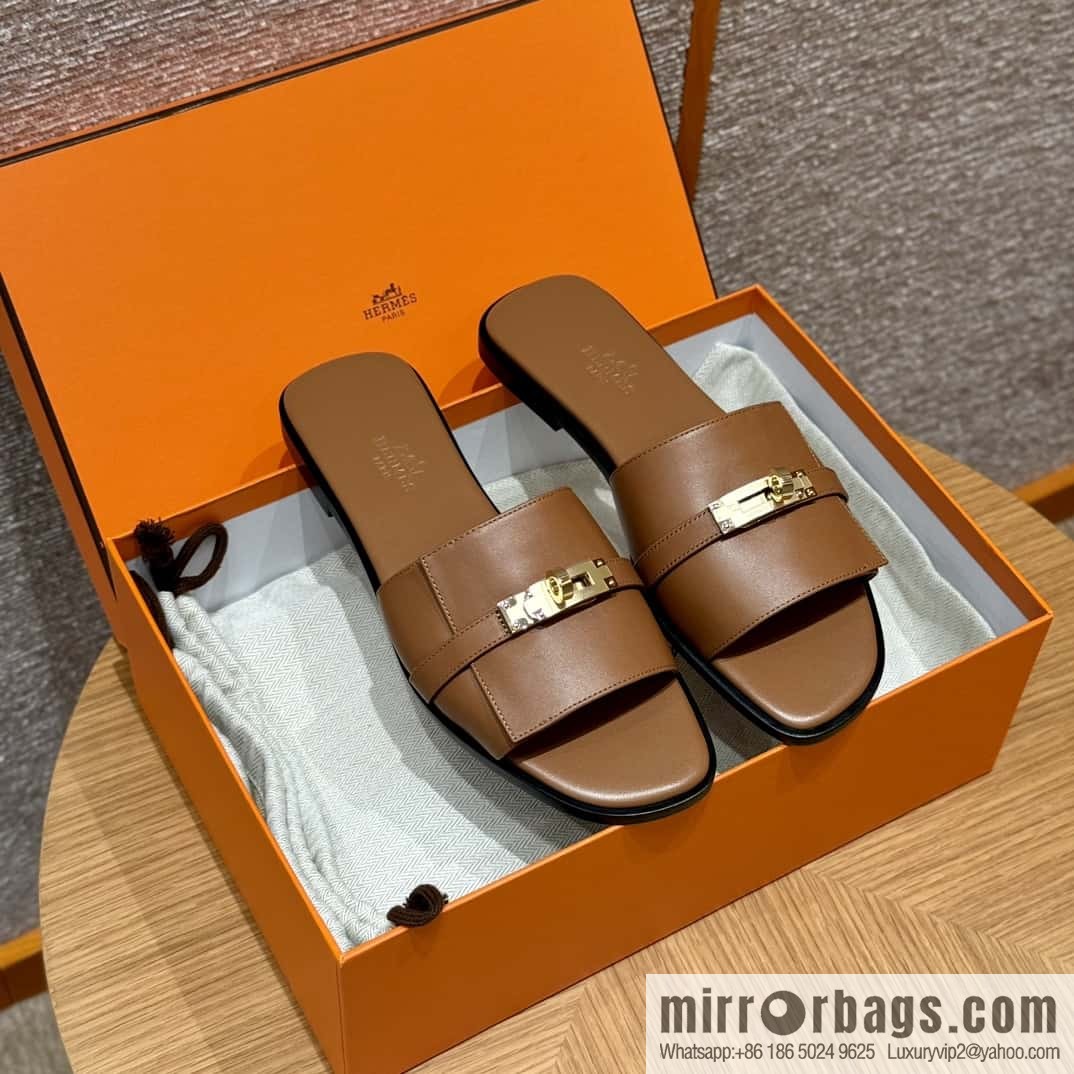 HERMES 183Kelly tow sandals Giulia calfskin /Calfskin gold brown/ck37/gold