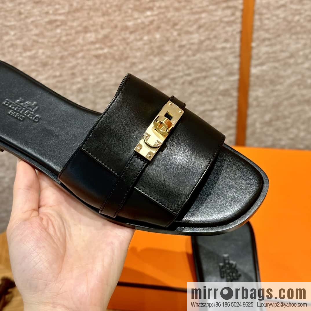 HERMES 183Kelly tow sandals Giulia calfskin /Calfskin black/CK89/Noir