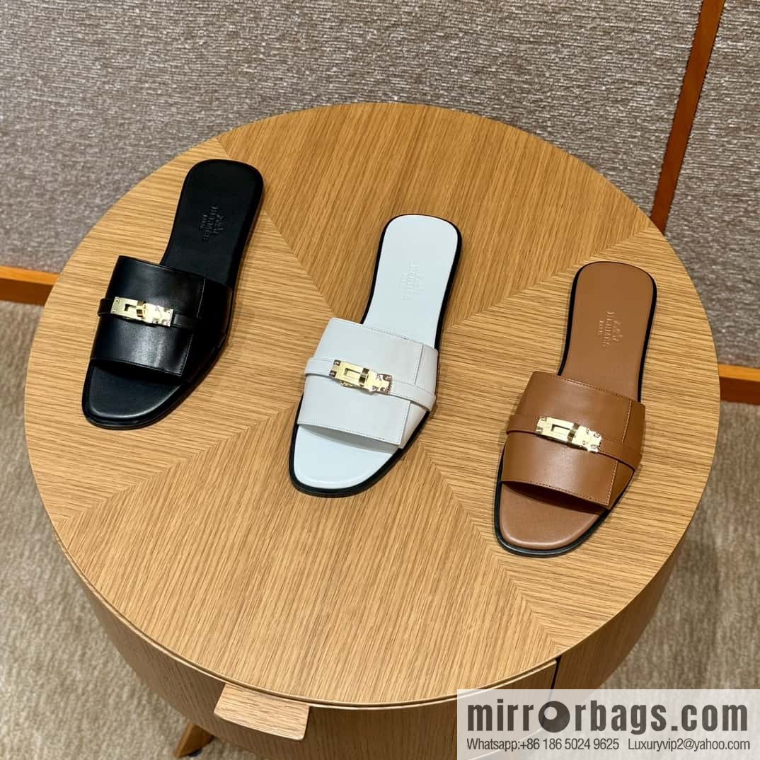 HERMES 183Kelly tow sandals Giulia calfskin /Calfskin black/CK89/Noir