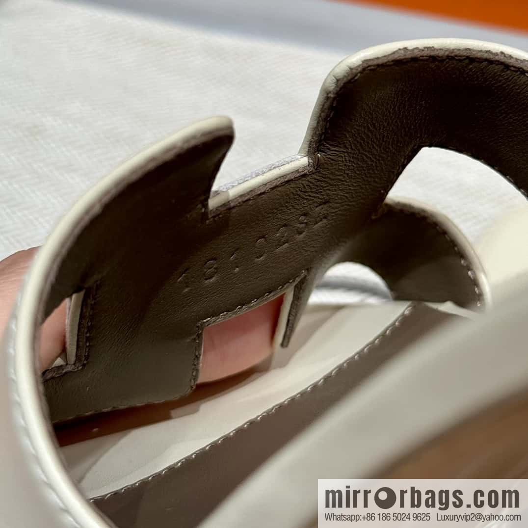 HERMES 185 Oasis high-heeled sandals, calfskin/calfskin milkshake white/ck10/Craie