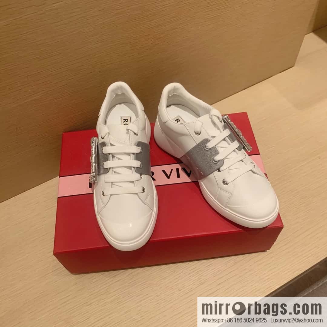 RV Top Version Diamond Buckle Casual Roger vivier Spring/Summer 2024 🍃 Diamond Buckle Casual