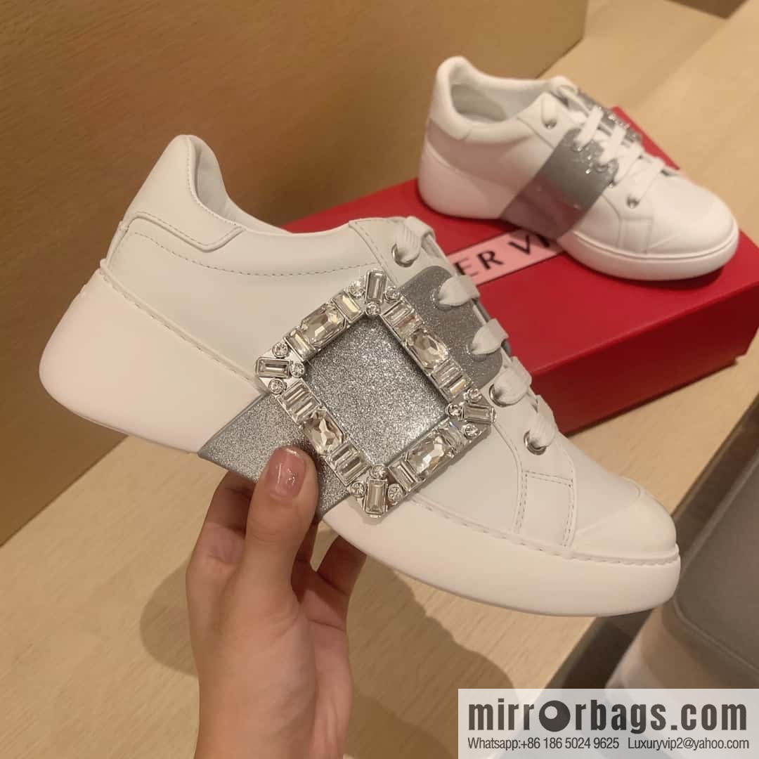 RV Top Version Diamond Buckle Casual Roger vivier Spring/Summer 2024 🍃 Diamond Buckle Casual