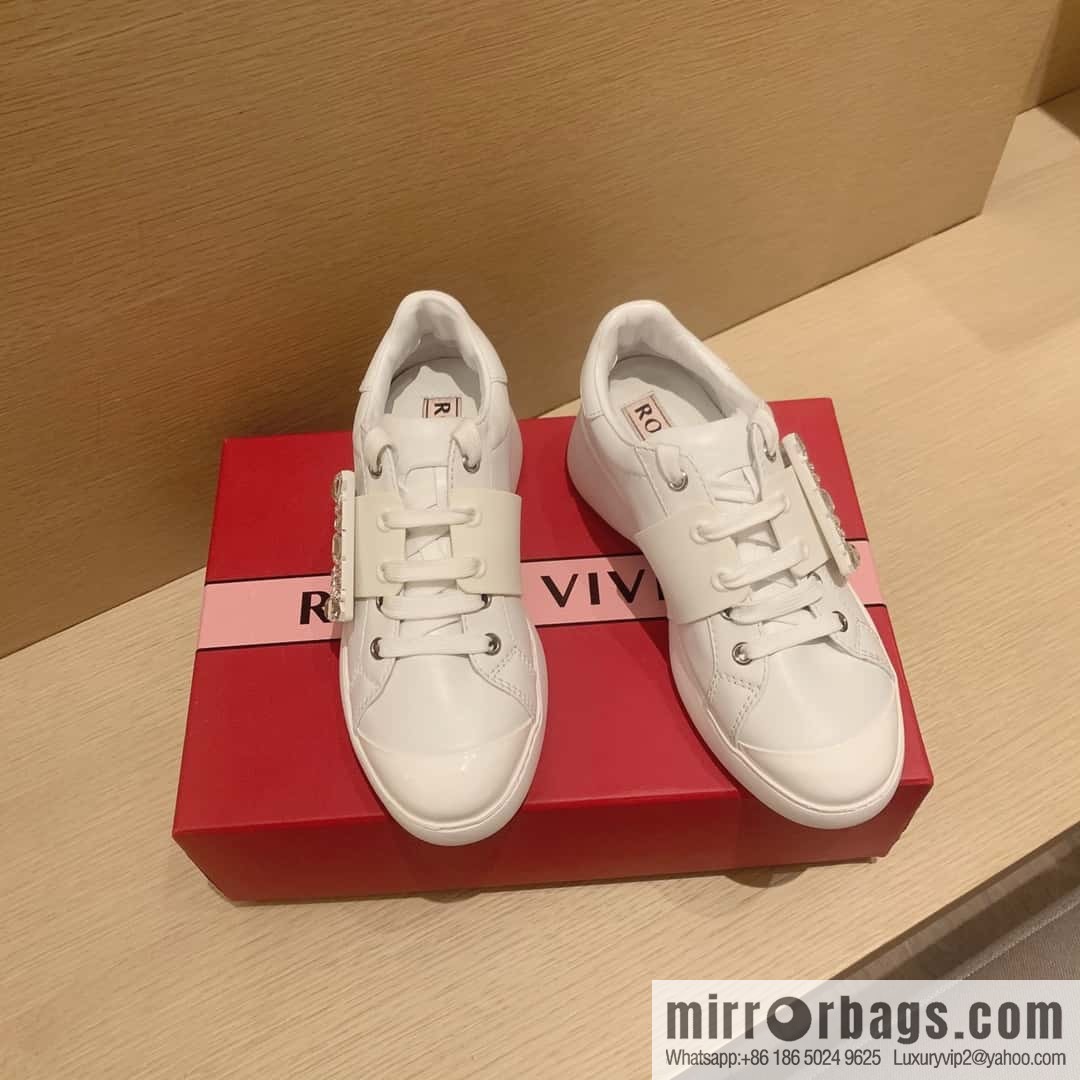 RV Top Version Diamond Buckle Casual Roger vivier Spring/Summer 2024 🍃 Diamond Buckle Casual
