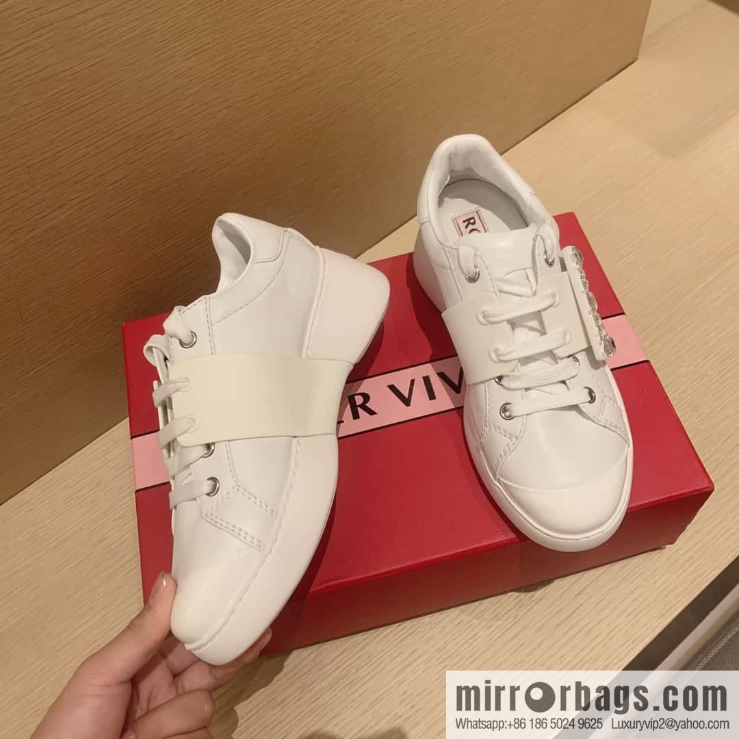 RV Top Version Diamond Buckle Casual Roger vivier Spring/Summer 2024 🍃 Diamond Buckle Casual