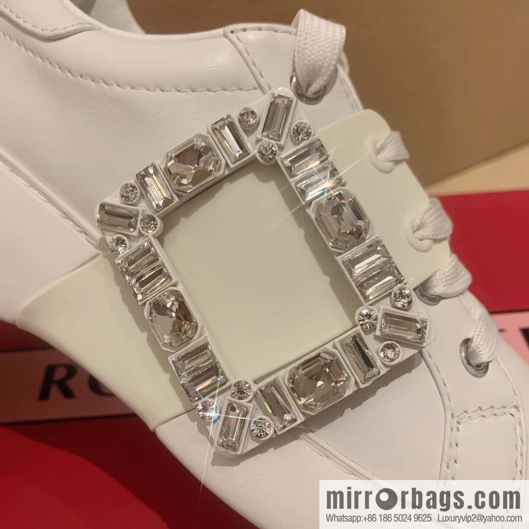 RV Top Version Diamond Buckle Casual Roger vivier Spring/Summer 2024 🍃 Diamond Buckle Casual