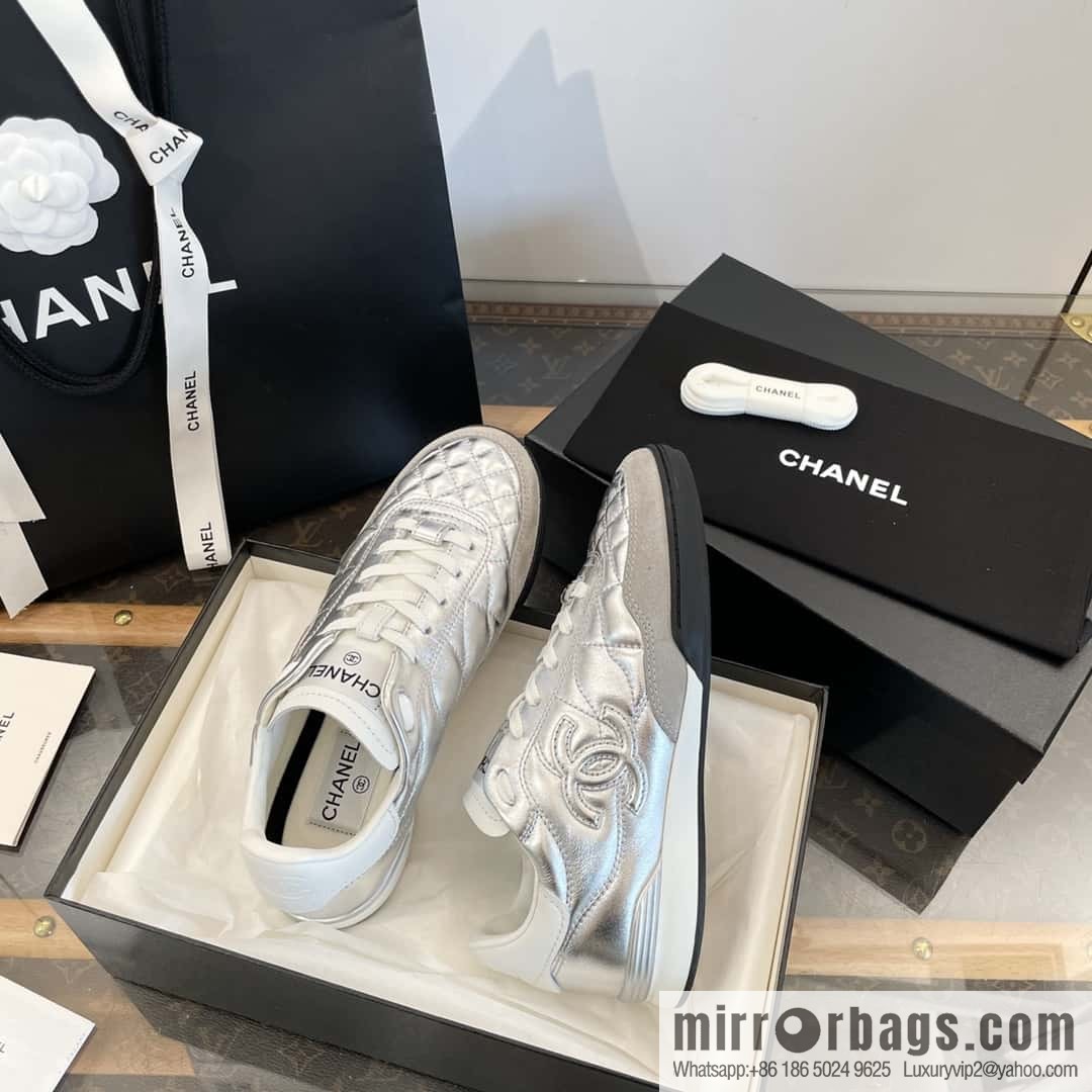 CHANEL Xiaoxiang Latest rhombus third generation, double C football shoes⚽