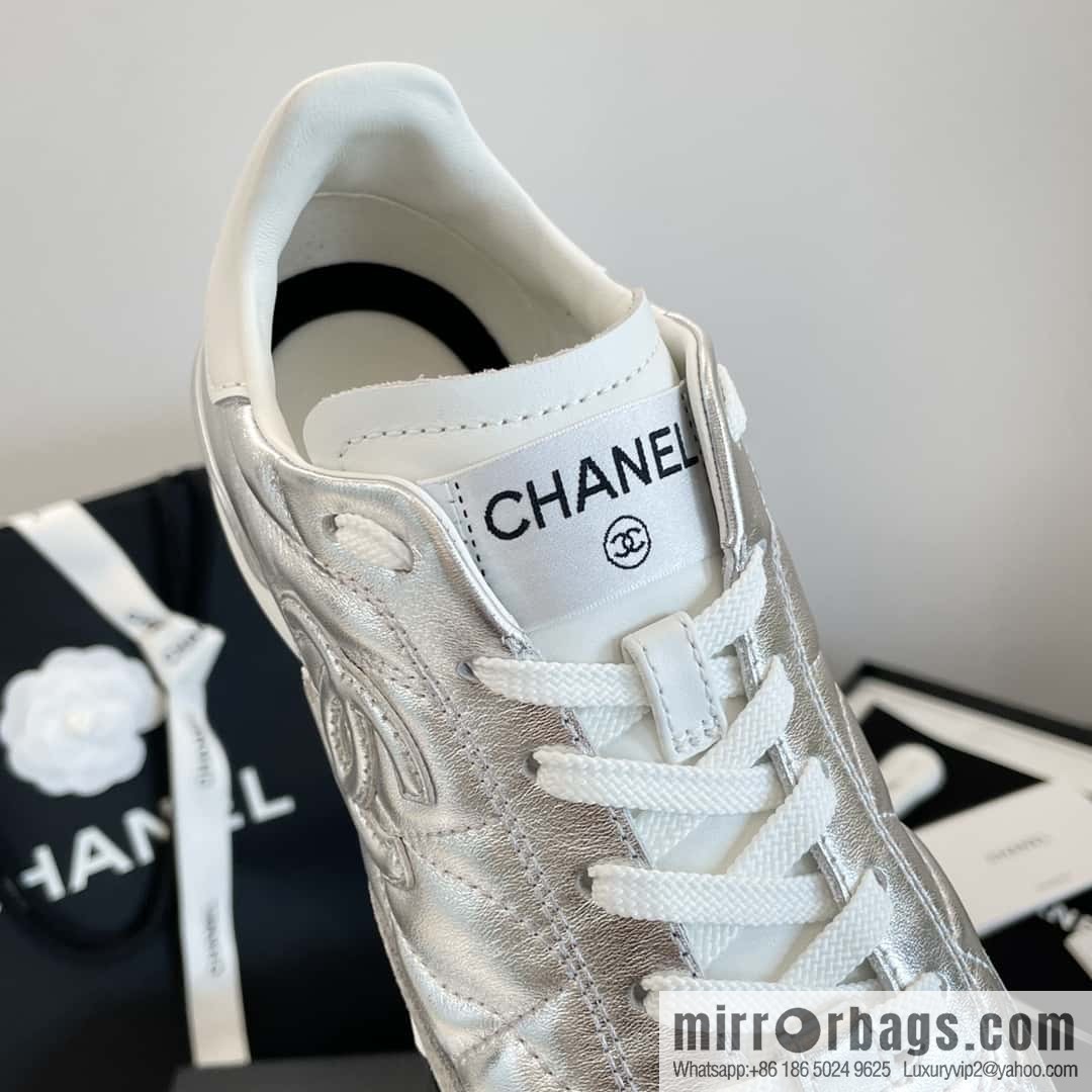 CHANEL Xiaoxiang Latest rhombus third generation, double C football shoes⚽
