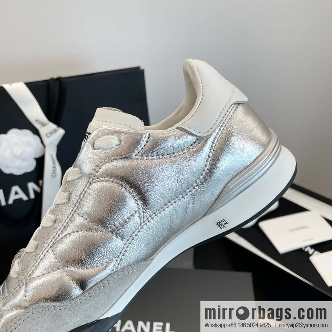 CHANEL Xiaoxiang Latest rhombus third generation, double C football shoes⚽