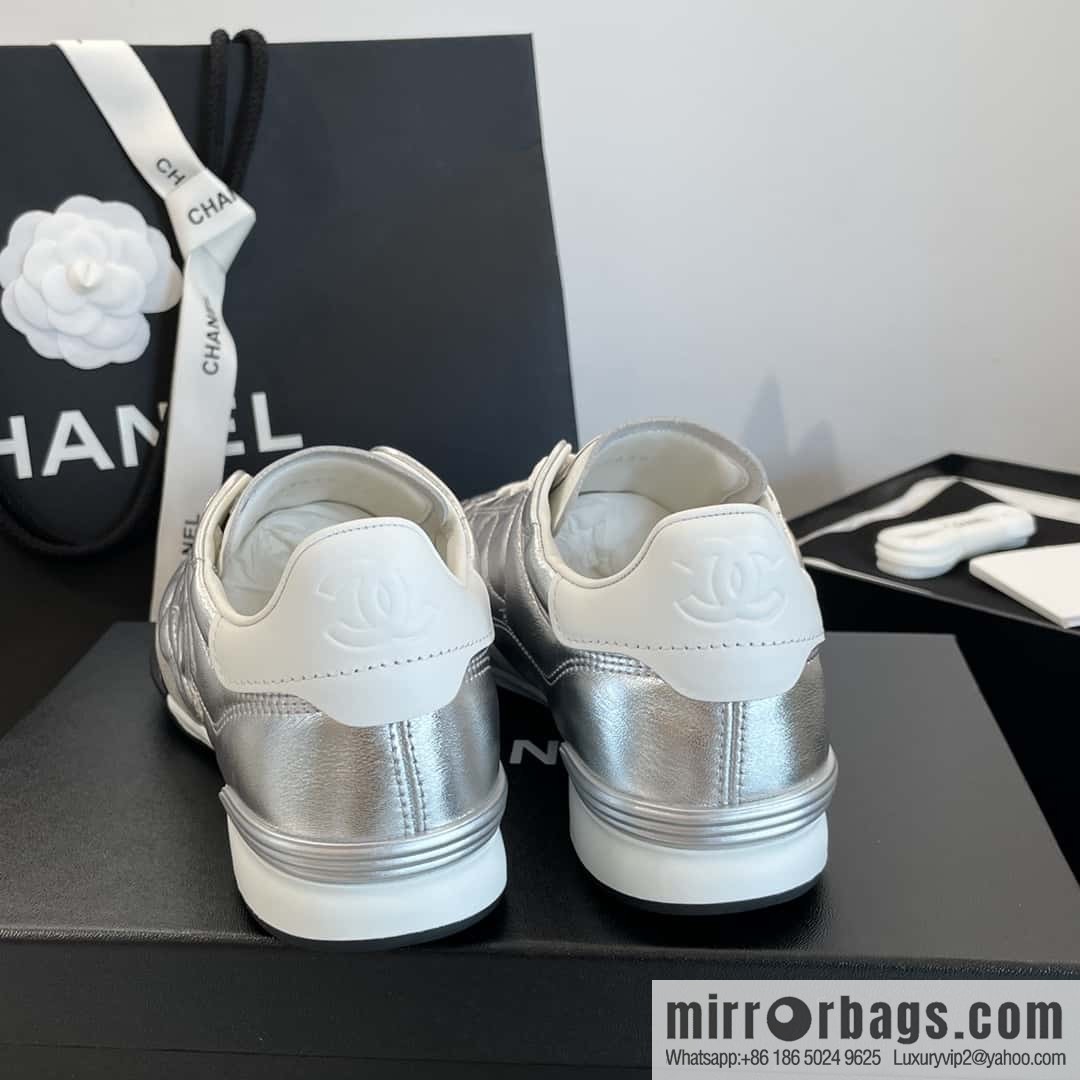 CHANEL Xiaoxiang Latest rhombus third generation, double C football shoes⚽