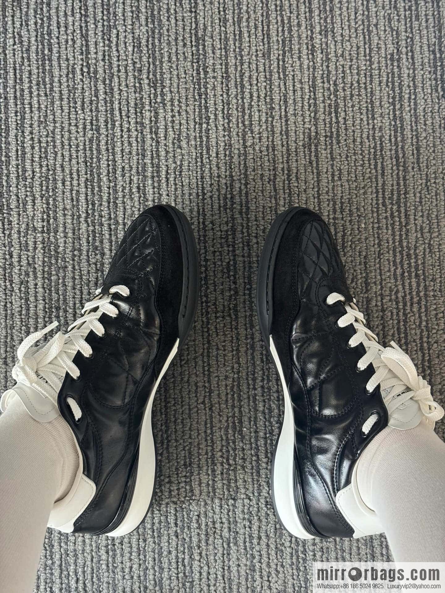 CHANEL Xiaoxiang Latest rhombus third generation, double C football shoes⚽