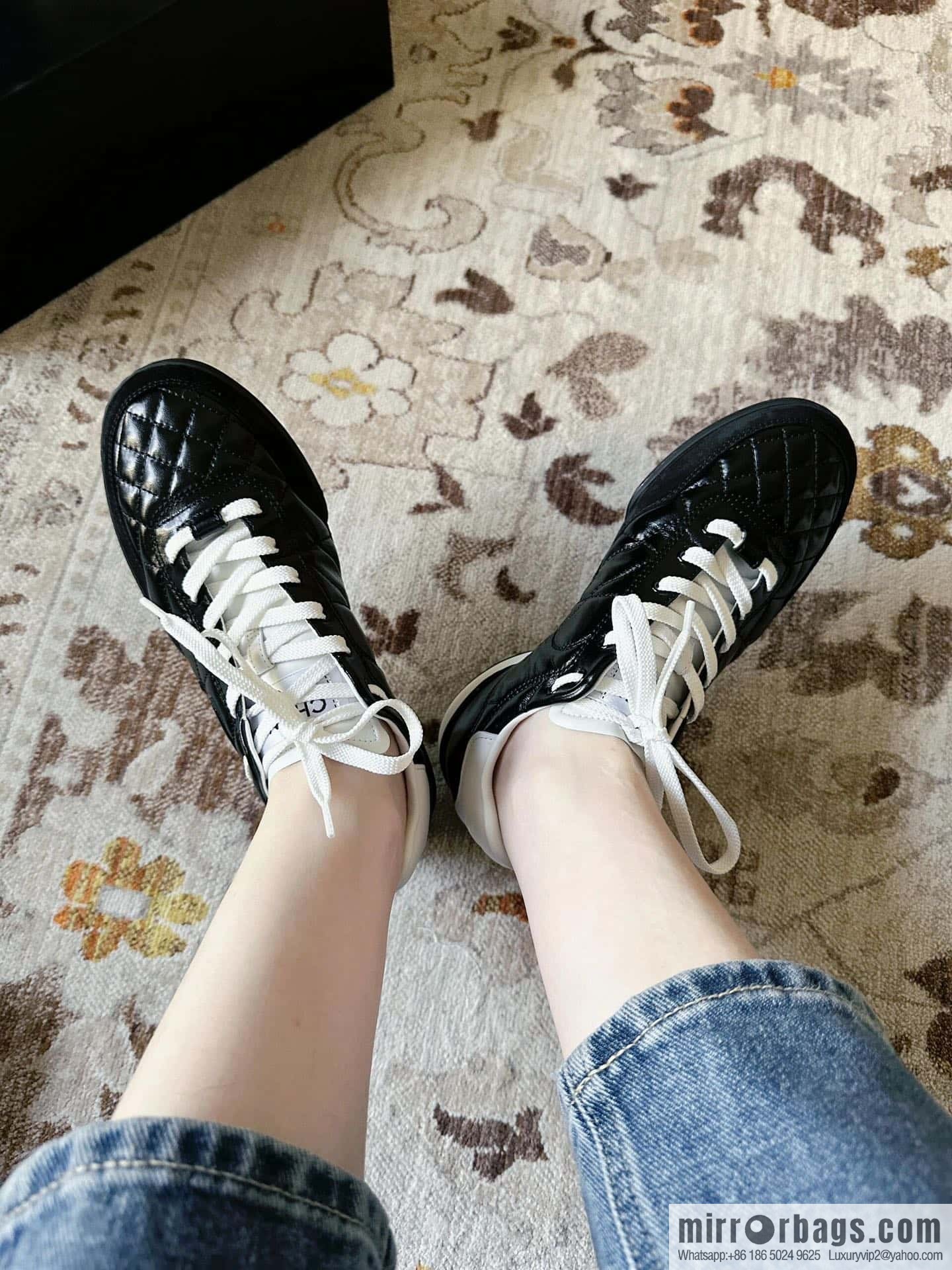 CHANEL Xiaoxiang Latest rhombus third generation, double C football shoes⚽