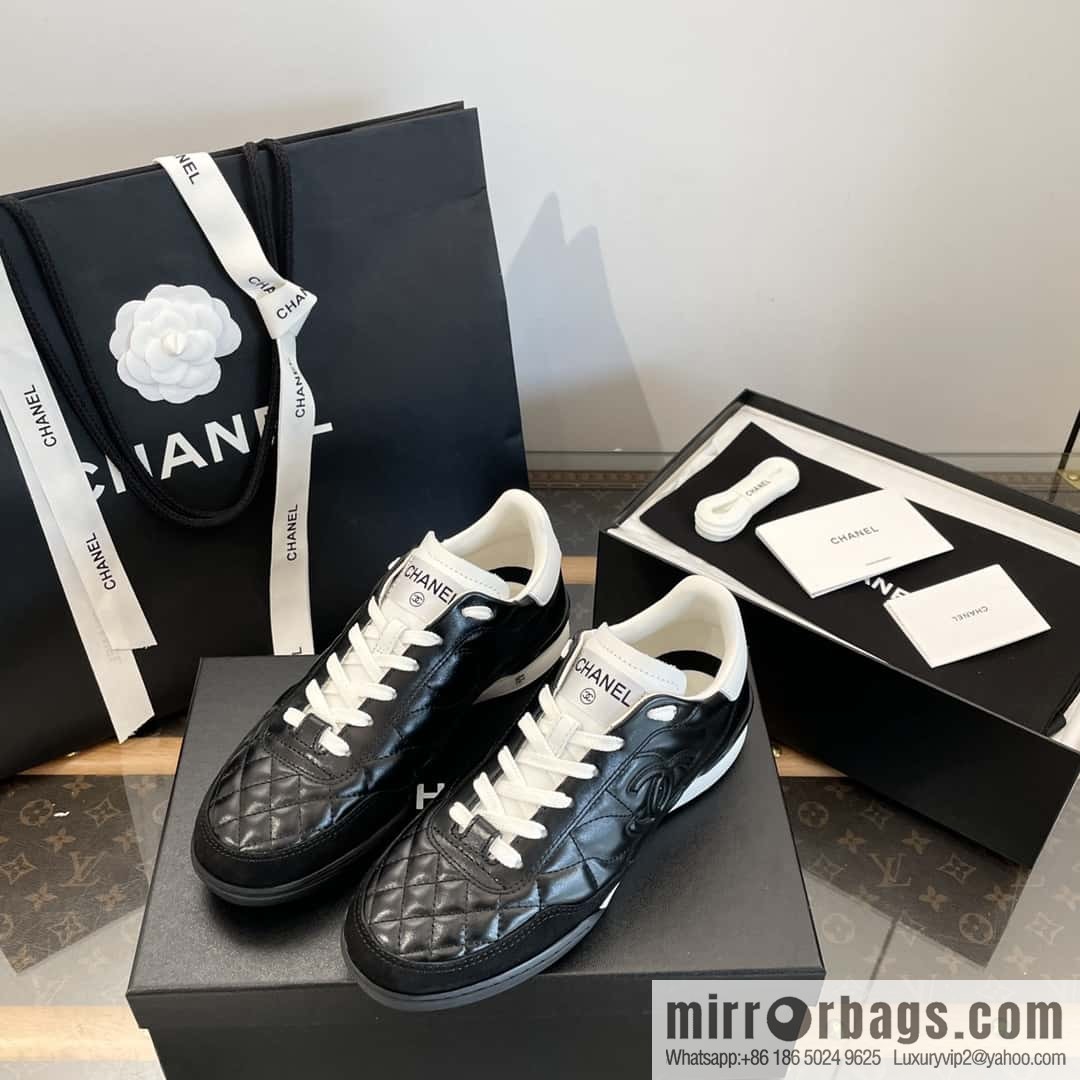 CHANEL Xiaoxiang Latest rhombus third generation, double C football shoes⚽