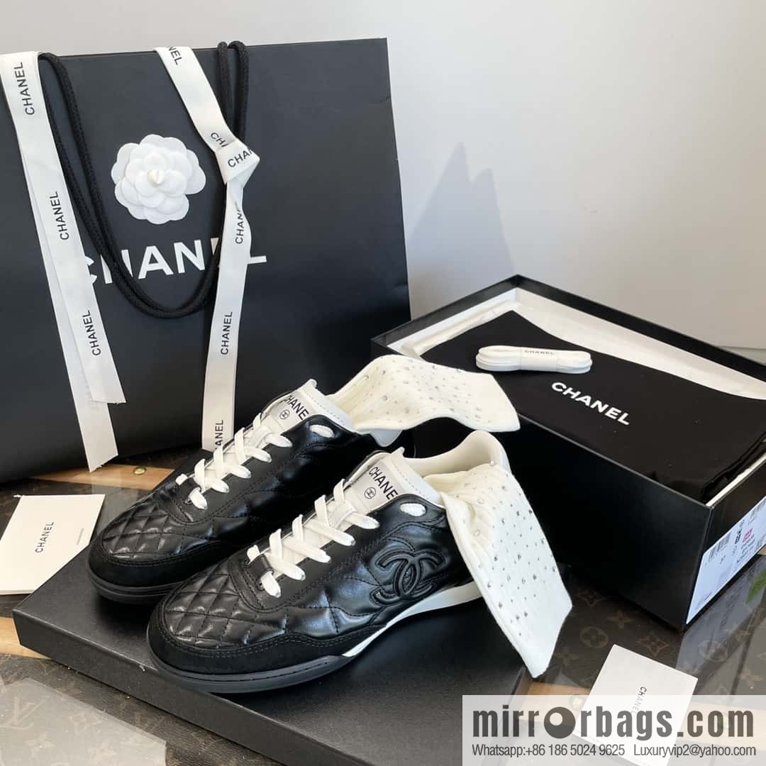 CHANEL Xiaoxiang Latest rhombus third generation, double C football shoes⚽