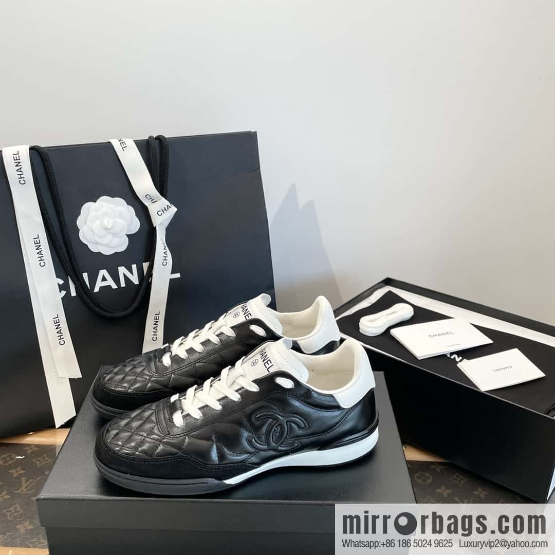CHANEL Xiaoxiang Latest rhombus third generation, double C football shoes⚽