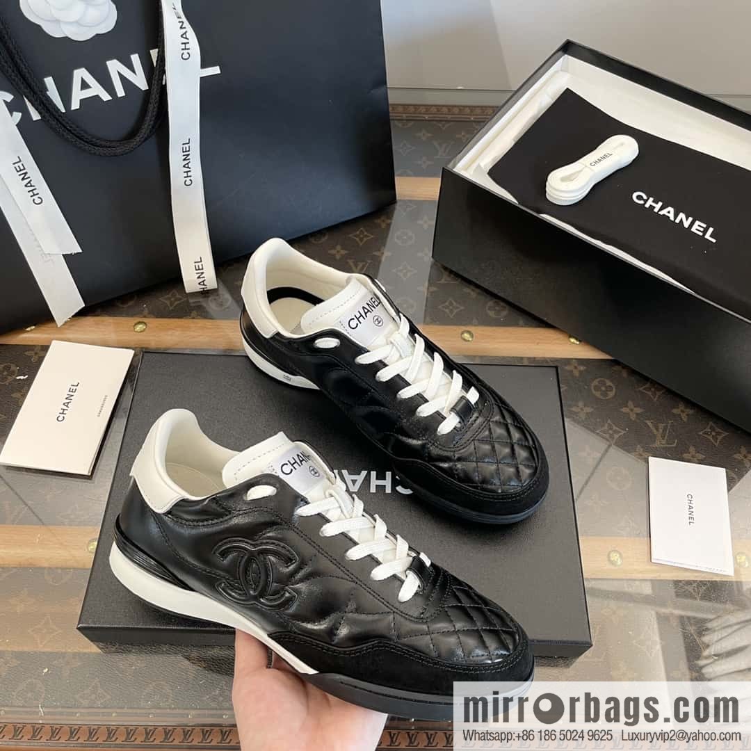 CHANEL Xiaoxiang Latest rhombus third generation, double C football shoes⚽