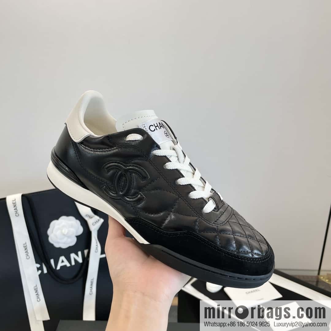 CHANEL Xiaoxiang Latest rhombus third generation, double C football shoes⚽