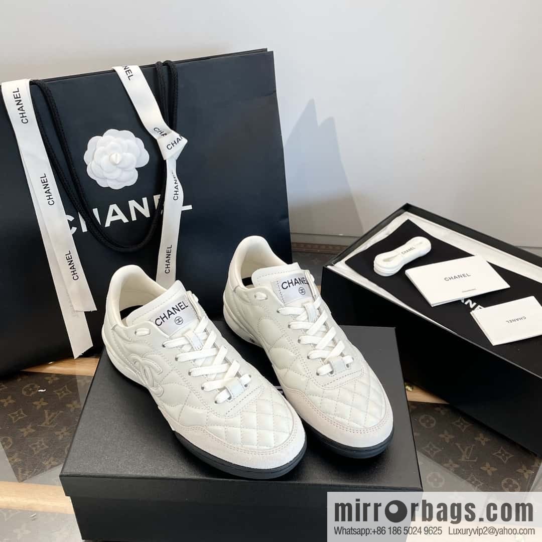 CHANEL Xiaoxiang Latest rhombus third generation, double C football shoes⚽