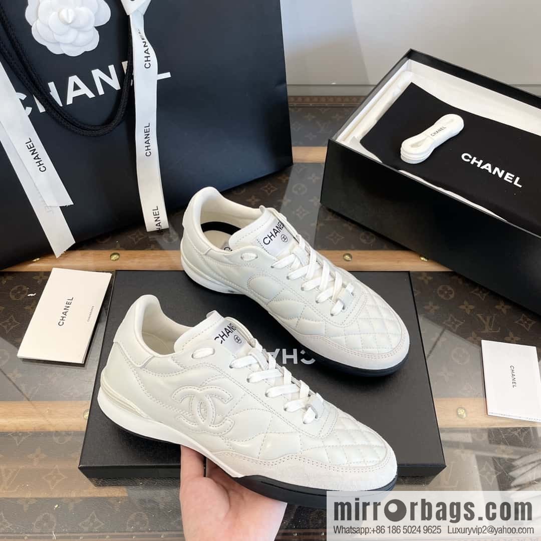 CHANEL Xiaoxiang Latest rhombus third generation, double C football shoes⚽