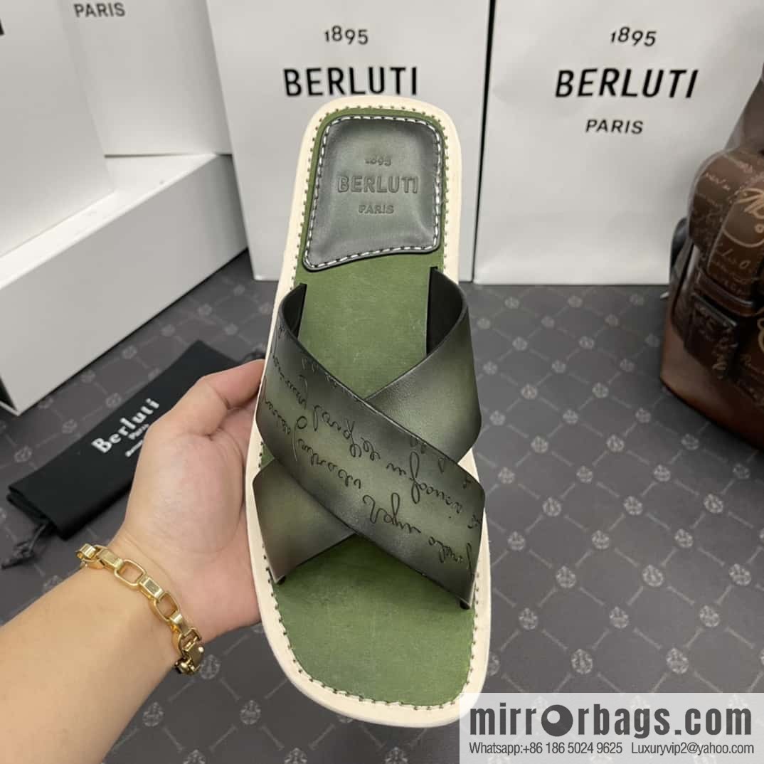 Berlut * Elio Slippers