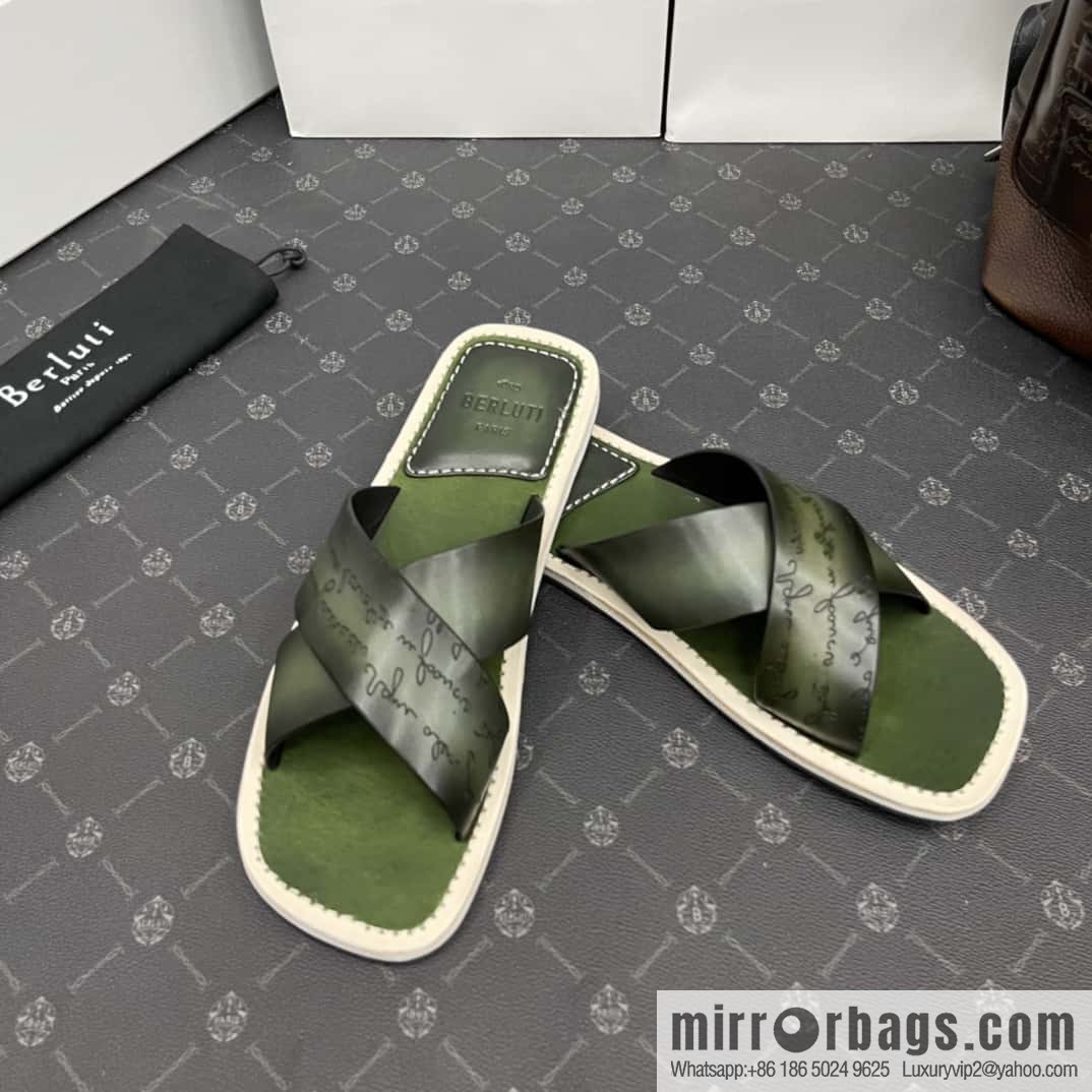 Berlut * Elio Slippers