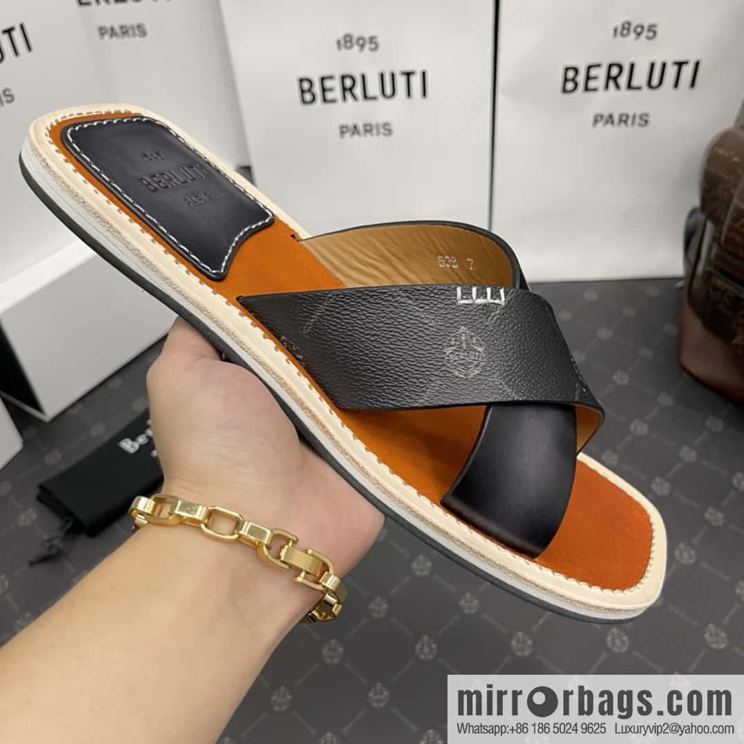 Berlut * Elio Slippers