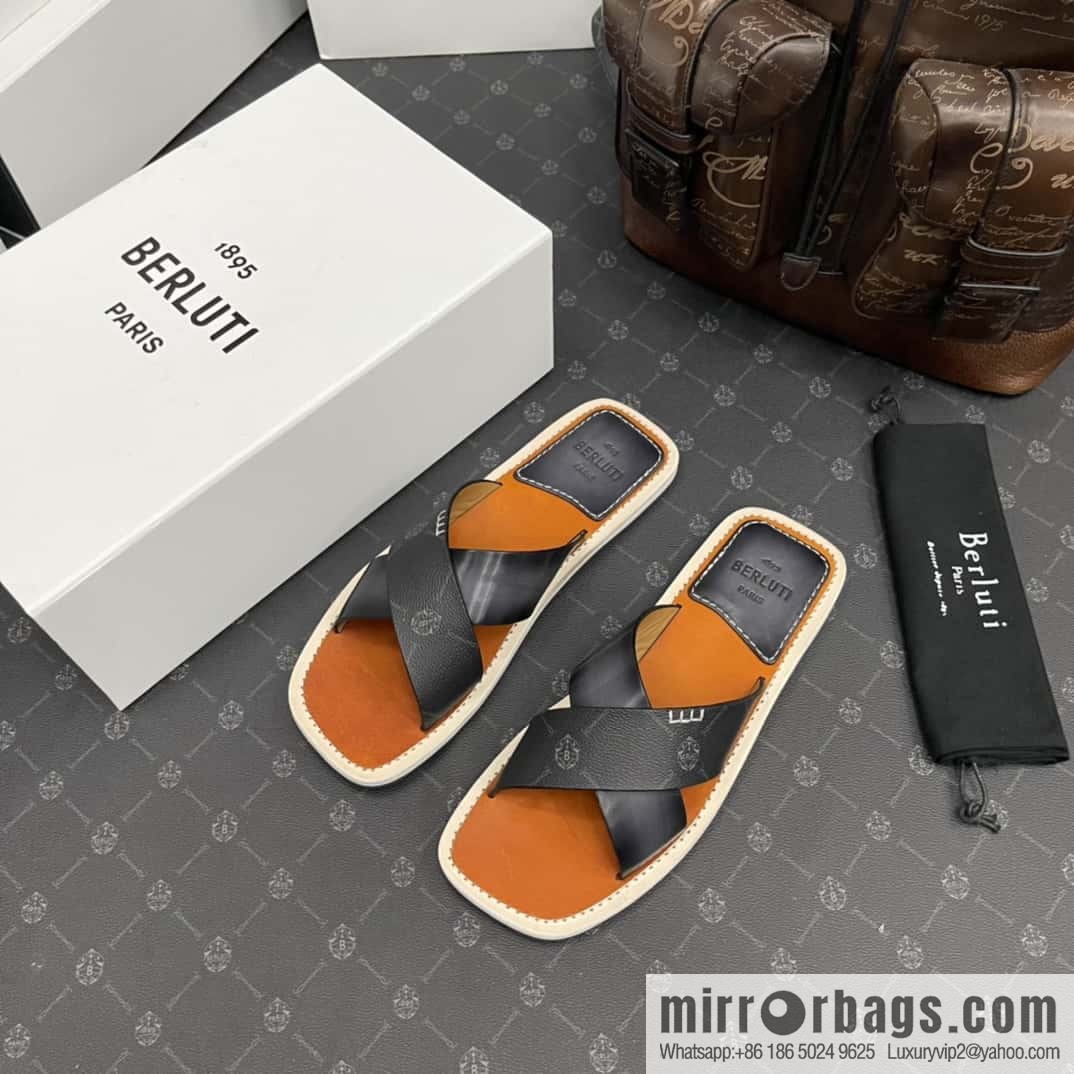 Berlut * Elio Slippers